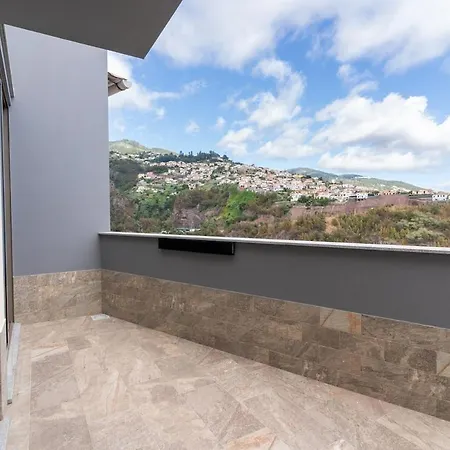 Dream With Ocean View, Air-conditioning, And Parking Funchal (Madeira)