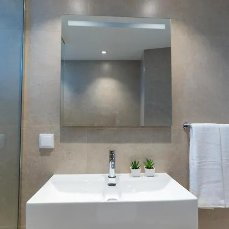 Dom wakacyjny Dream With Ocean View, Air-conditioning, And Parking Funchal (Madeira)