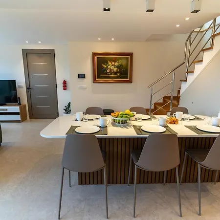 Dream With Ocean View, Air-conditioning, And Parking Funchal (Madeira)
