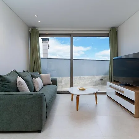 Dream With Ocean View, Air-conditioning, And Parking Dom wakacyjny Funchal (Madeira)