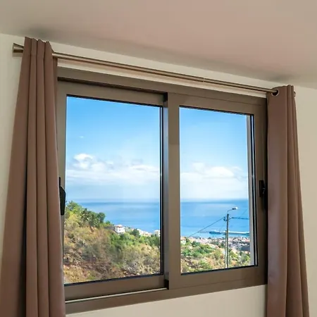 Dream With Ocean View, Air-conditioning, And Parking Funchal (Madeira)